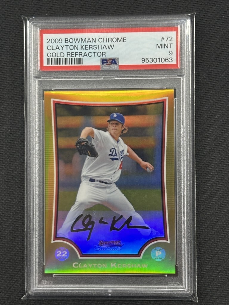 Clayton Kershaw 2009 Bowman Chrome Gold Refractor PSA 9 #72 Dodgers: Clayton Kershaw 2009 Bowman Chrome Gold Refractor PSA 9 #72 Dodgers This is a 2009 Bowman Chrome Gold Refractor Baseball Card featuring Clayton Kershaw, a prominent player for the Los Angeles Dodgers.