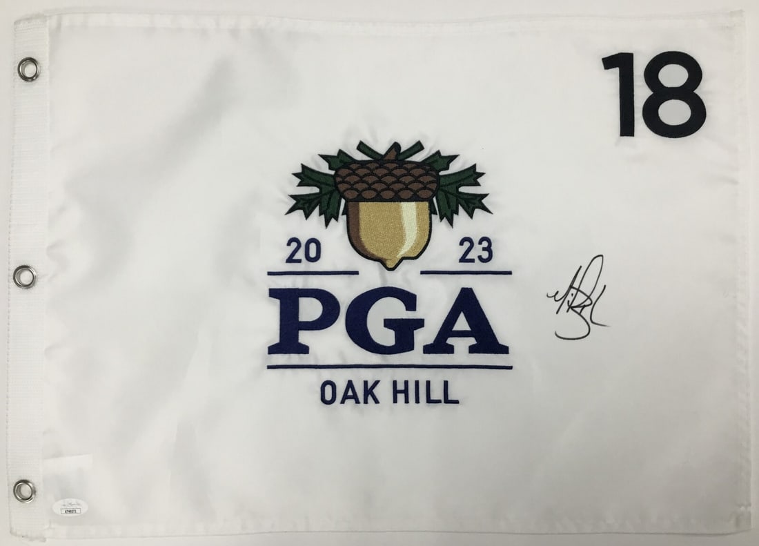 Michael Block Signed 2023 PGA Oak Hill #18 Flag JSA Authenticated: Michael Block Signed 2023 PGA Oak Hill #18 Flag JSA Authenticated Celebrate a remarkable moment in golf history with this official 2023 PGA Oak Hill #18 pin flag, expertly signed by golfer Michael Blo