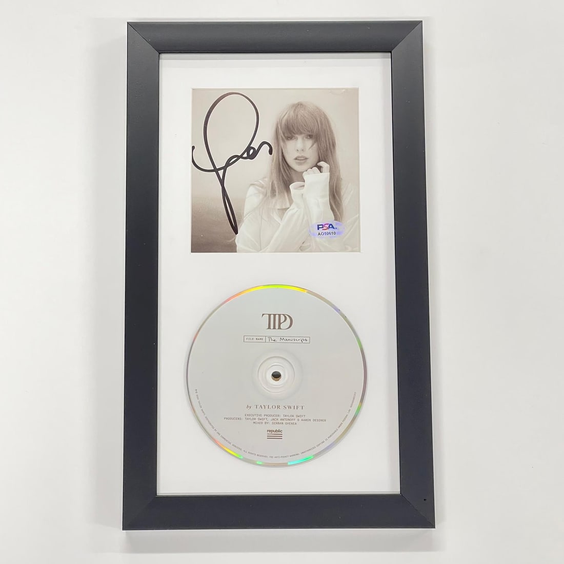 Taylor Swift Signed Framed CD Cover PSA/DNA The Tortured Poets Department (1 of 3)
