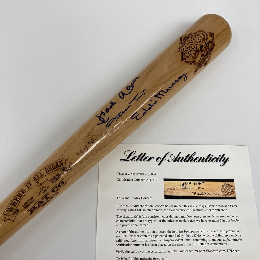 3500 Club Signed Baseball Bat by Mays Aaron Murray with PSA DNA COA: 3500 Club Signed Baseball Bat by Mays Aaron Murray with PSA DNA COA This limited-edition signed baseball bat commemorates the legendary "3500 Club," featuring the signatures of baseball icons Hank Aar