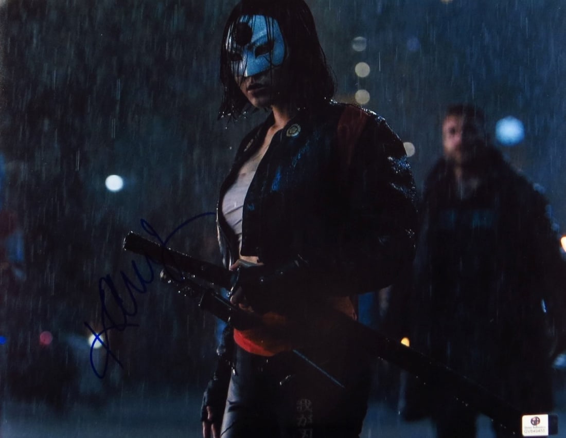 Karen Fukuhara Signed 11X14 Photo Suicide Squad Katana GAI Authenticated (1 of 2)
