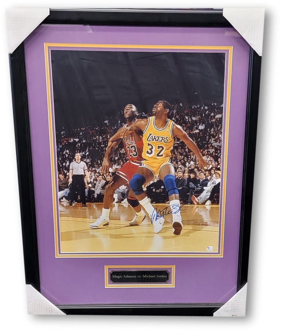 Magic Johnson Signed 16x20 Photo Custom Framed GAI Authenticated Lakers (1 of 2)