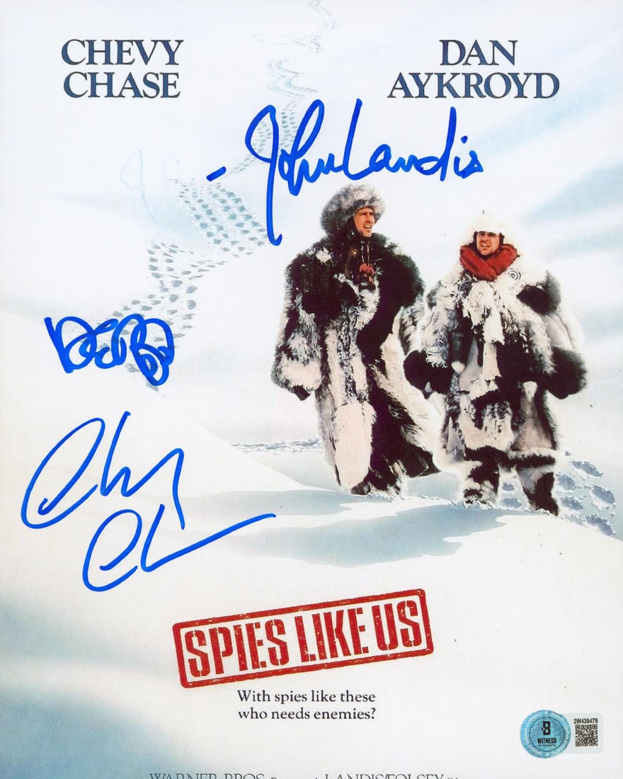 Chevy Chase Dan Aykroyd John Landis Signed Spies Like Us 8x10 Photo BAS (1 of 1)