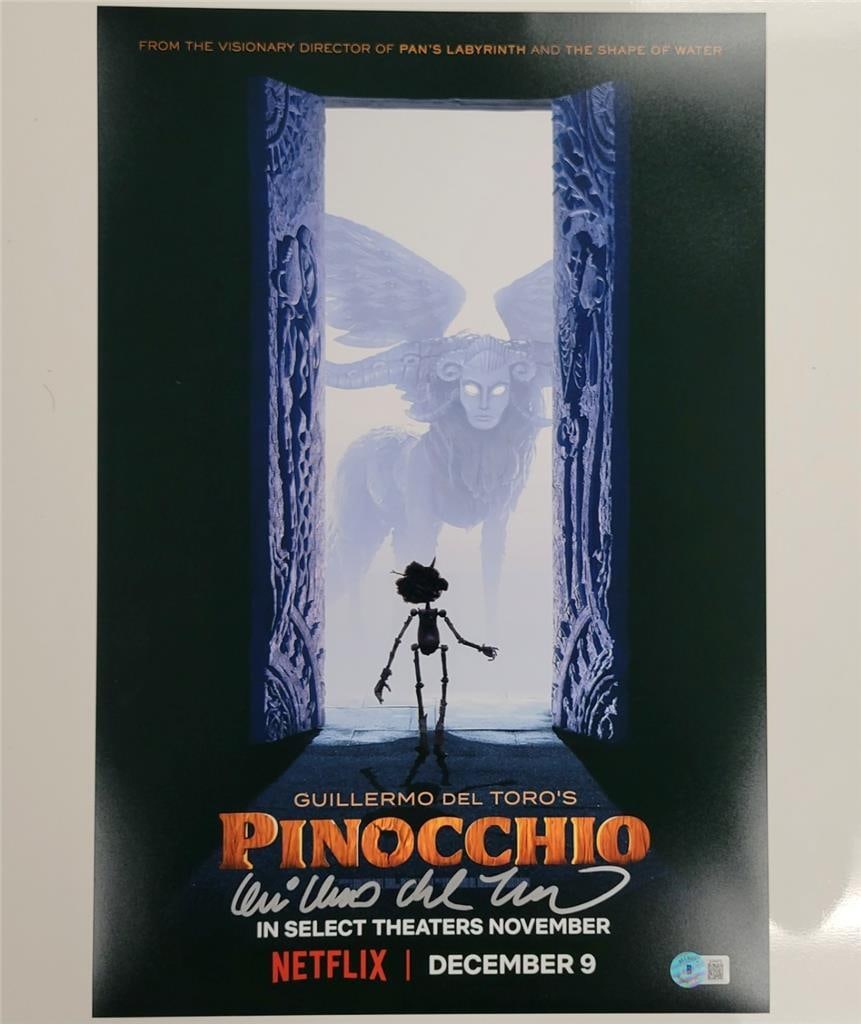 Guillermo del Toro Signed Pinocchio 12x18 Photo Beckett Authenticated (1 of 3)