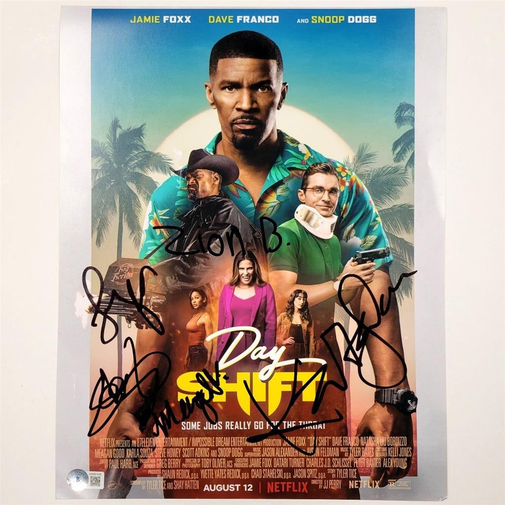 Day Shift 11x14 Photo 5 Signatures Jamie Foxx Snoop Dogg Beckett Authenticated (1 of 5)