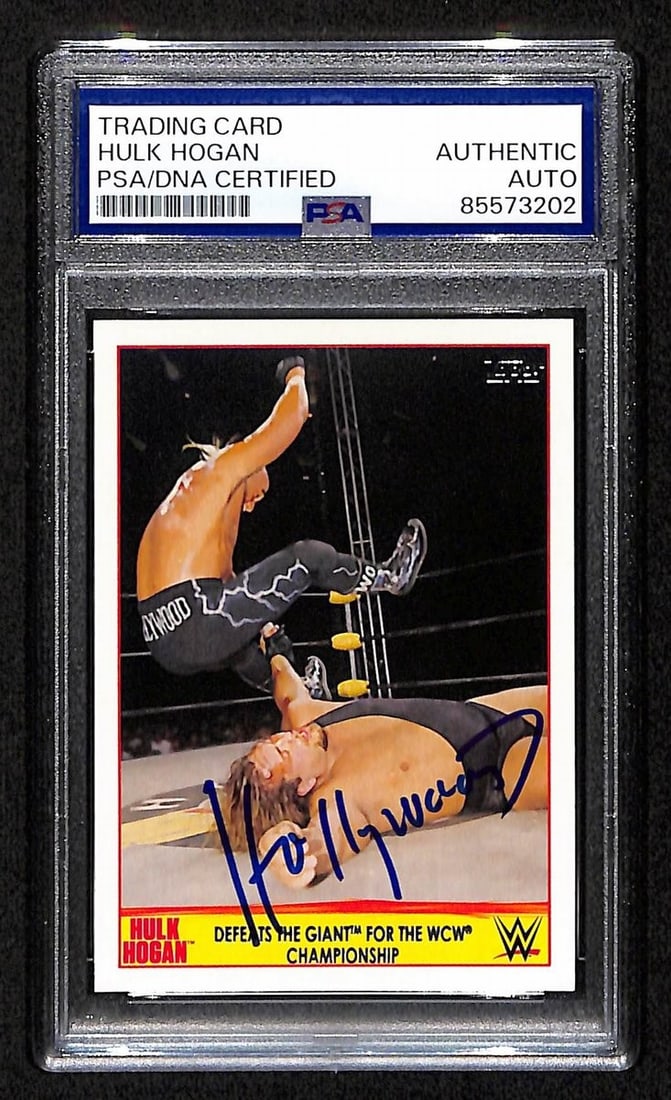 Hulk Hogan Autographed 2015 TOPPS WCW Champion Card #21 PSA/DNA (1 of 2)