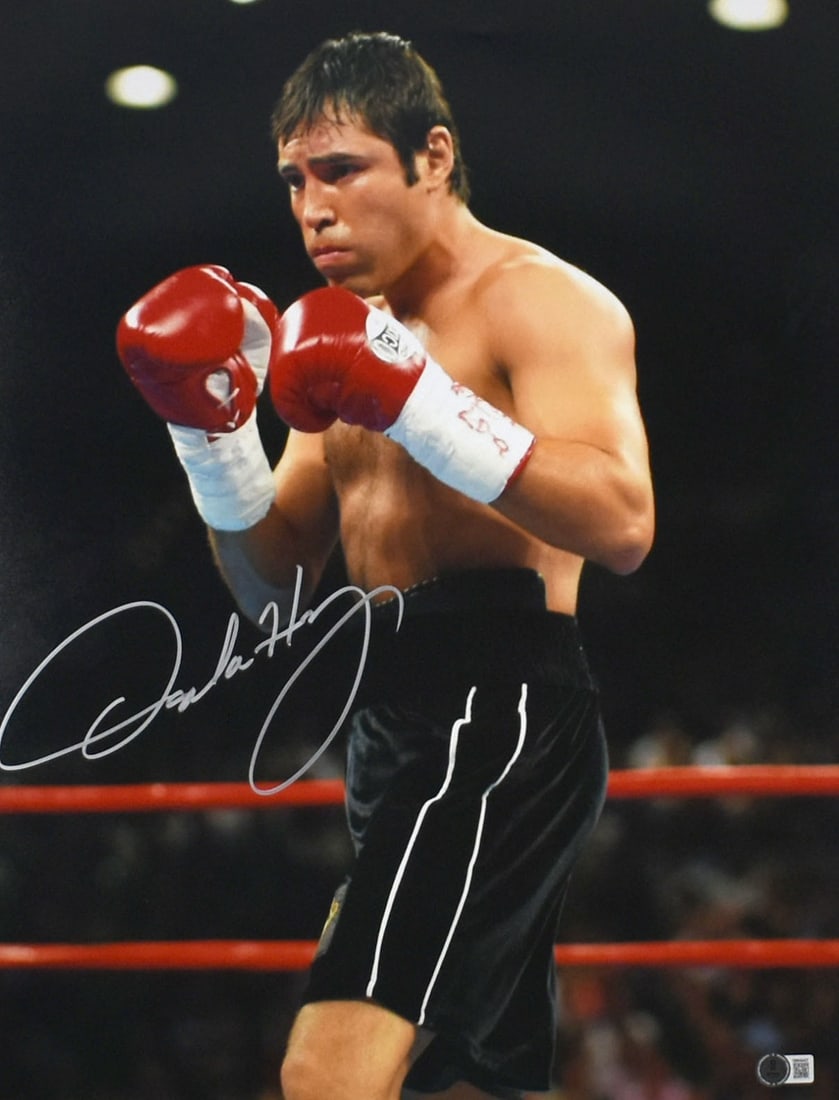 Oscar De La Hoya Signed 16x20 Photo Beckett Authenticated Silver Hologram (1 of 2)