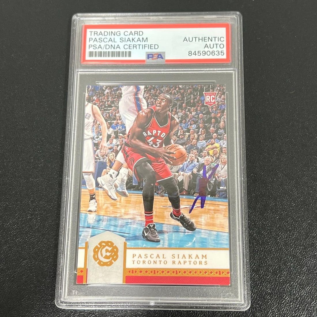 2016-17 Panini Excalibur #165 Pascal Siakam Autographed Card PSA Authenticated (1 of 2)