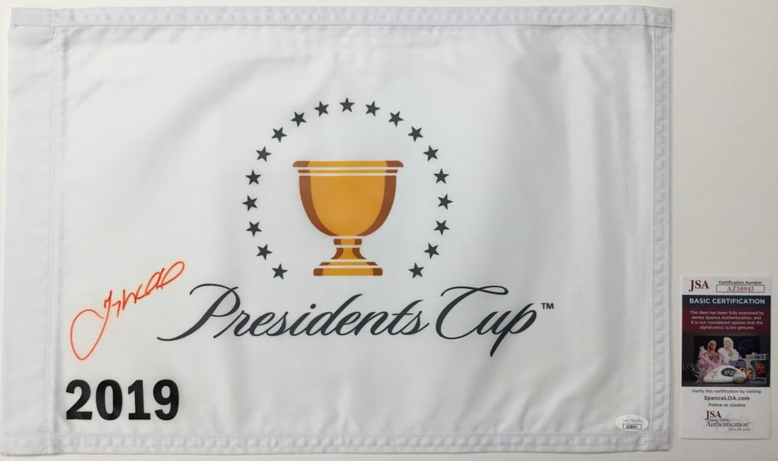 Gary Woodland Signed 2019 President's Cup Pin Flag JSA Authenticated: Gary Woodland Signed 2019 President's Cup Pin Flag JSA Authenticated Celebrate the excitement of golf with this official The President's Cup 2019 signed pin flag by PGA star Gary Woodland. This authen