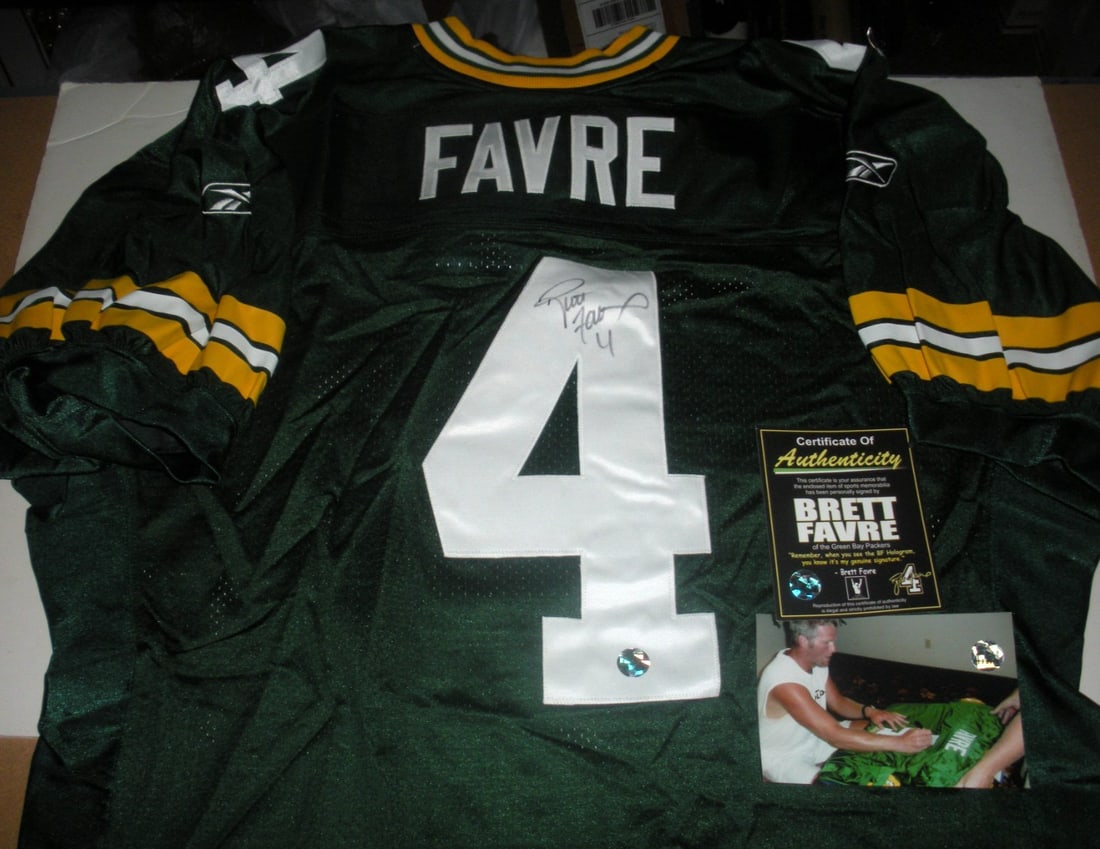 Brett Favre Green Bay Packers Signed Reebok Jersey with COA (1 of 3)