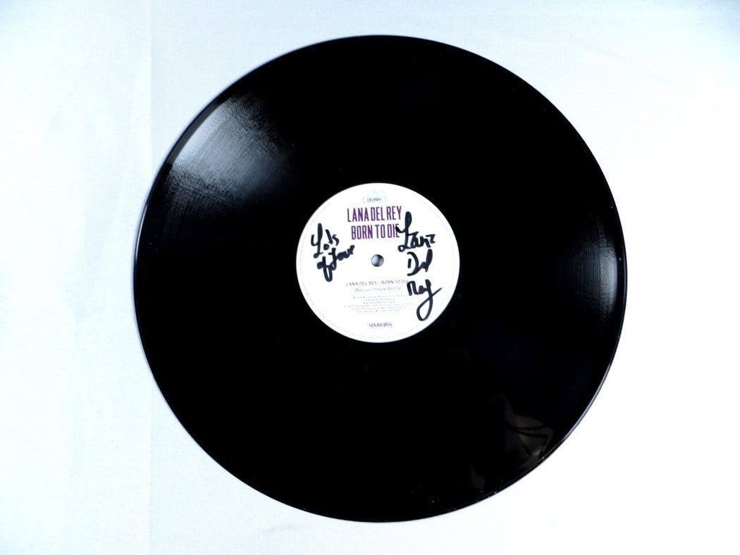 Lana Del Rey Autographed Born to Die Record JSA Certified (1 of 3)