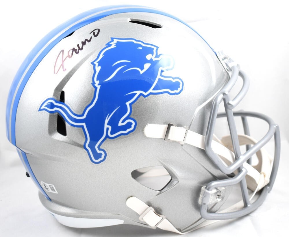 Jameson Williams Signed Detroit Lions F/S Speed Helmet Beckett Authenticated (1 of 9)