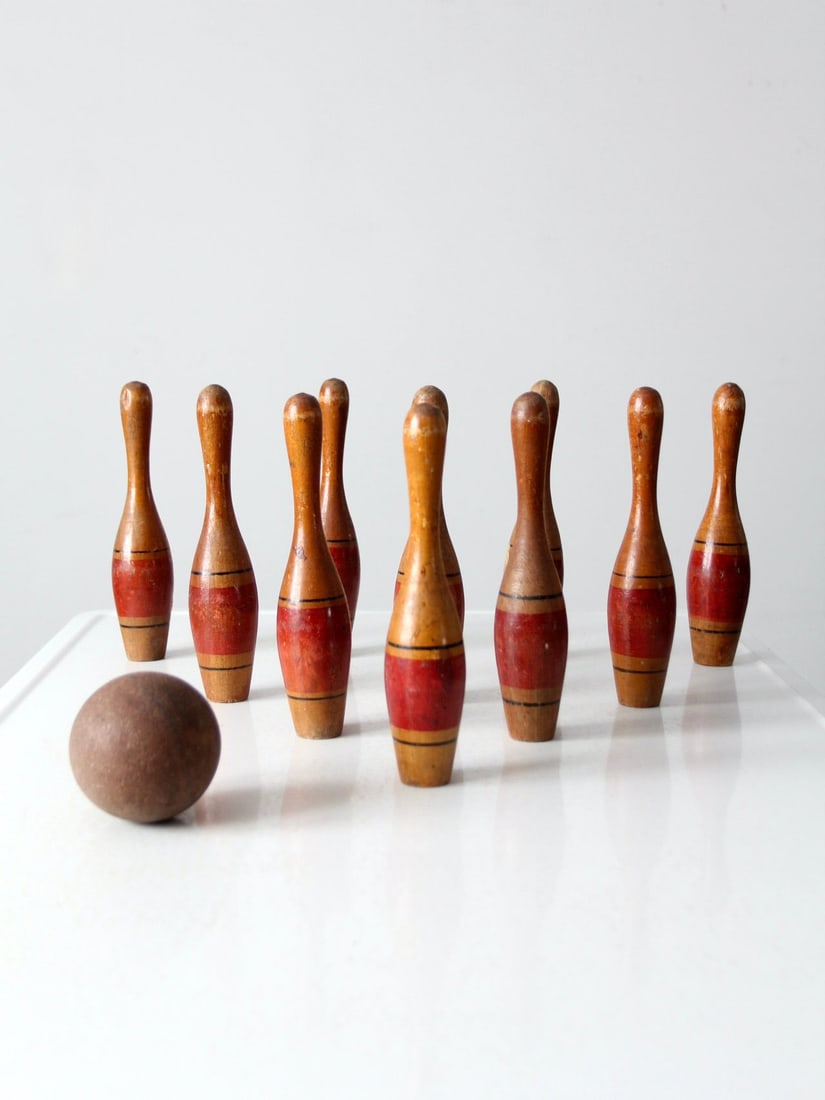Antique Wooden Skittles Set with 10 Pins and Ball (1 of 8)