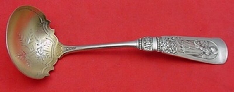 Gorham Fontainebleau Sterling Silver Sauce Ladle 5 7/8 Bright-Cut Bowl: Gorham Fontainebleau Sterling Silver Sauce Ladle 5 7/8 Bright-Cut Bowl This exquisite sauce ladle from the Fontainebleau pattern by Gorham is a stunning addition to any silverware collection. Crafted