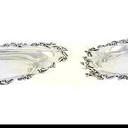 Art Nouveau Sterling Silver Bread Basket by Woodside Circa 1900: Art Nouveau Sterling Silver Bread Basket by Woodside Circa 1900 This sterling silver Art Nouveau bread basket, crafted by Woodside Sterling Co. circa 1900 in the United States, features an elegant ova