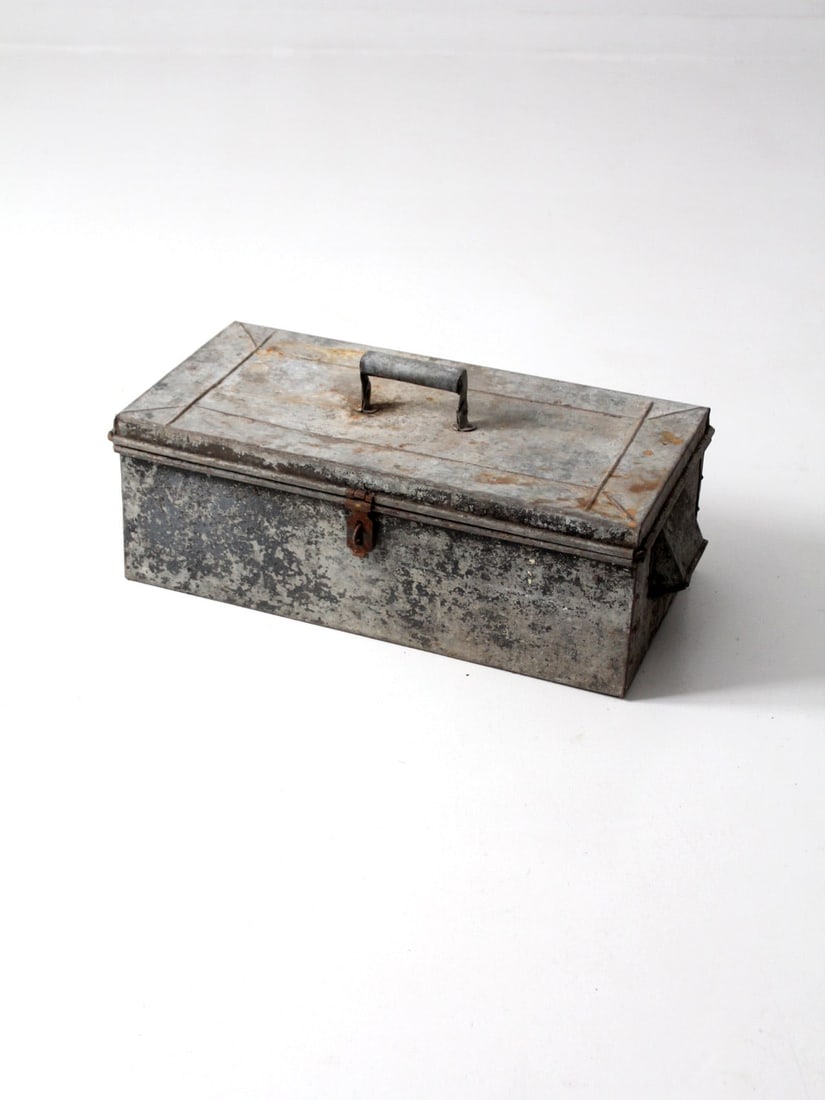 Vintage Portable Antique Galvanized Metal Tool Box with Lockable Closure (1 of 12)