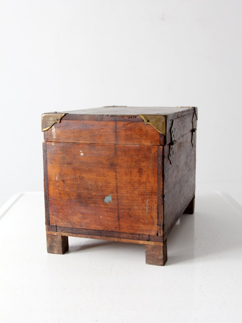 Early 20th Century Antique Wooden Storage Chest with Brass Accents - 3