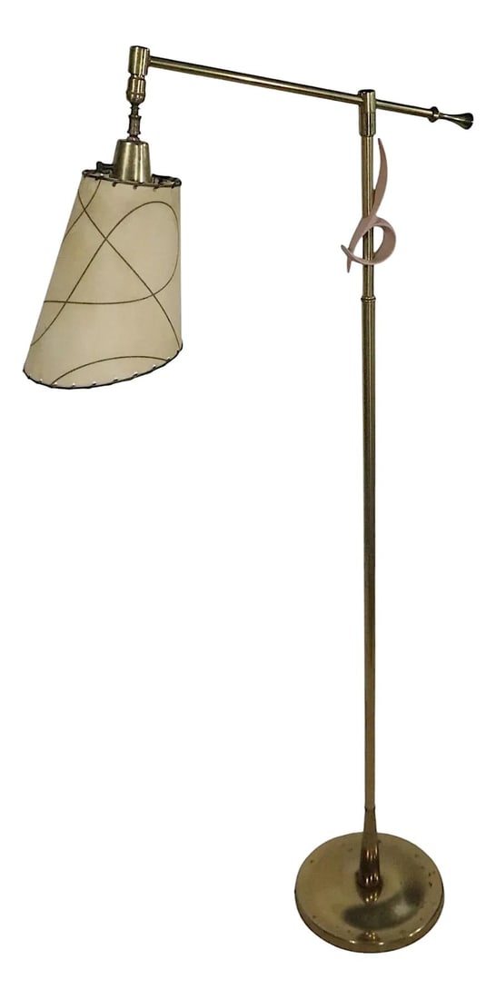 1950s Rembrandt Mid Century Floor Lamp with Pink Decorative Element: 1950s Rembrandt Mid Century Floor Lamp with Pink Decorative Element This stunning Mid Century Floor Lamp, crafted by the Rembrandt Lamp Company in the 1950s, embodies the charm and flair of the era.