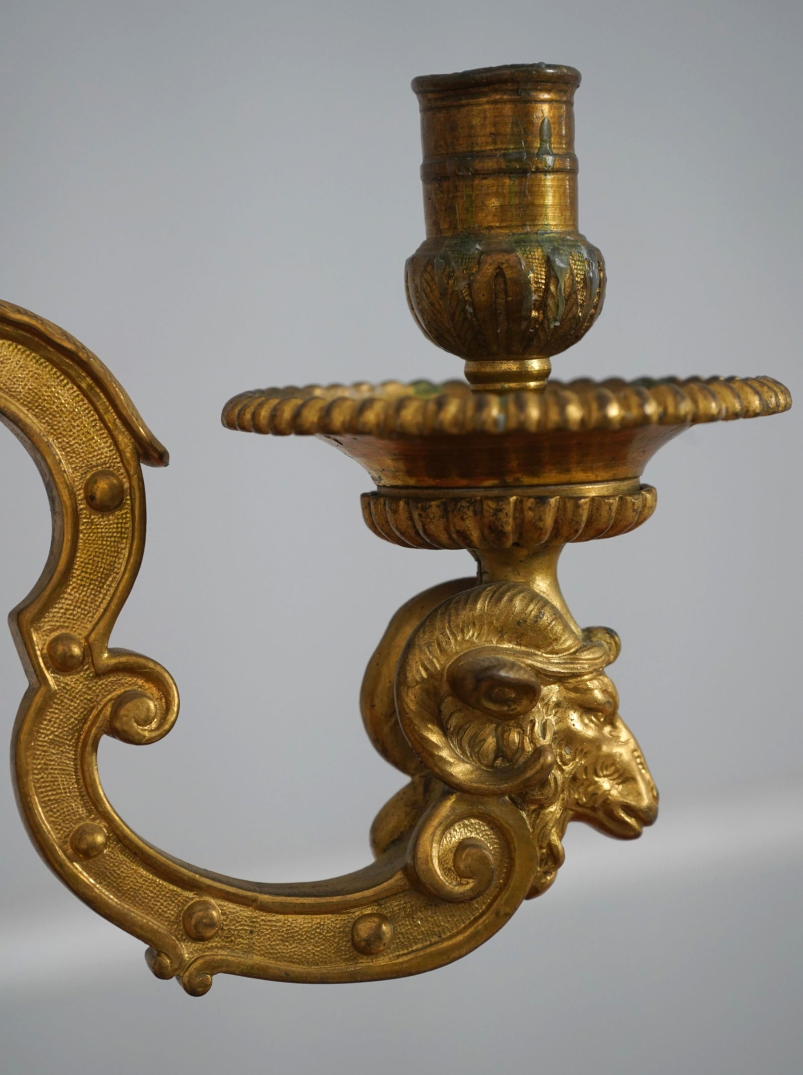 Elegant Pair of Mid 19th Century Bronze Candelabras in Gold Finish - 5