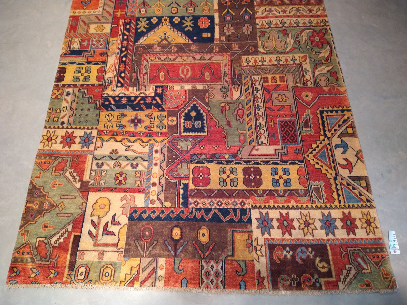 7 x 11 Multi-Colored Patchwork Natural Wool Rug - 7