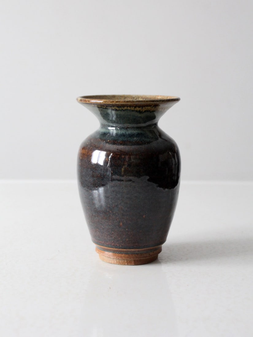 Signed Vintage Studio Pottery Vase Dark Brown Glaze 7 Inch (1 of 8)