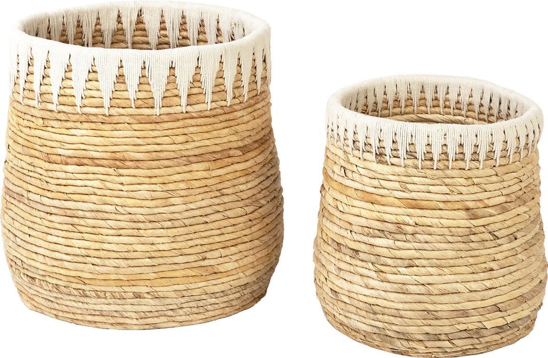 Cianna Coastal Style Round White Basket Set in Abaca Cotton Cord: Cianna Coastal Style Round White Basket Set in Abaca Cotton Cord Enhance your home decor with the Traditional Style Cianna White Basket Set, perfect for organizing and adding a touch of coastal charm.