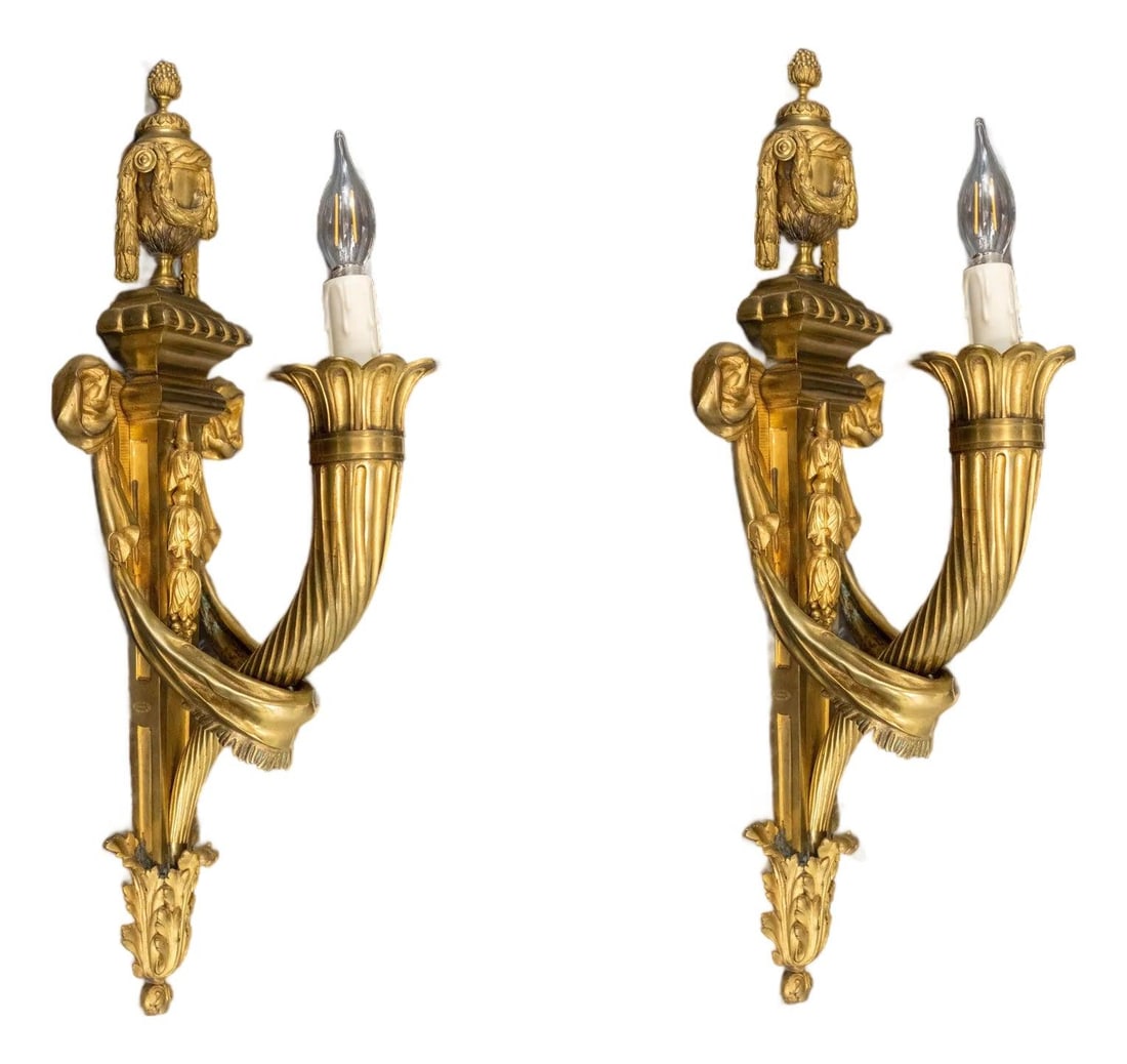 Antique French Louis XV Electrified Bronze Wall Sconces Pair c1880-1900 (1 of 10)