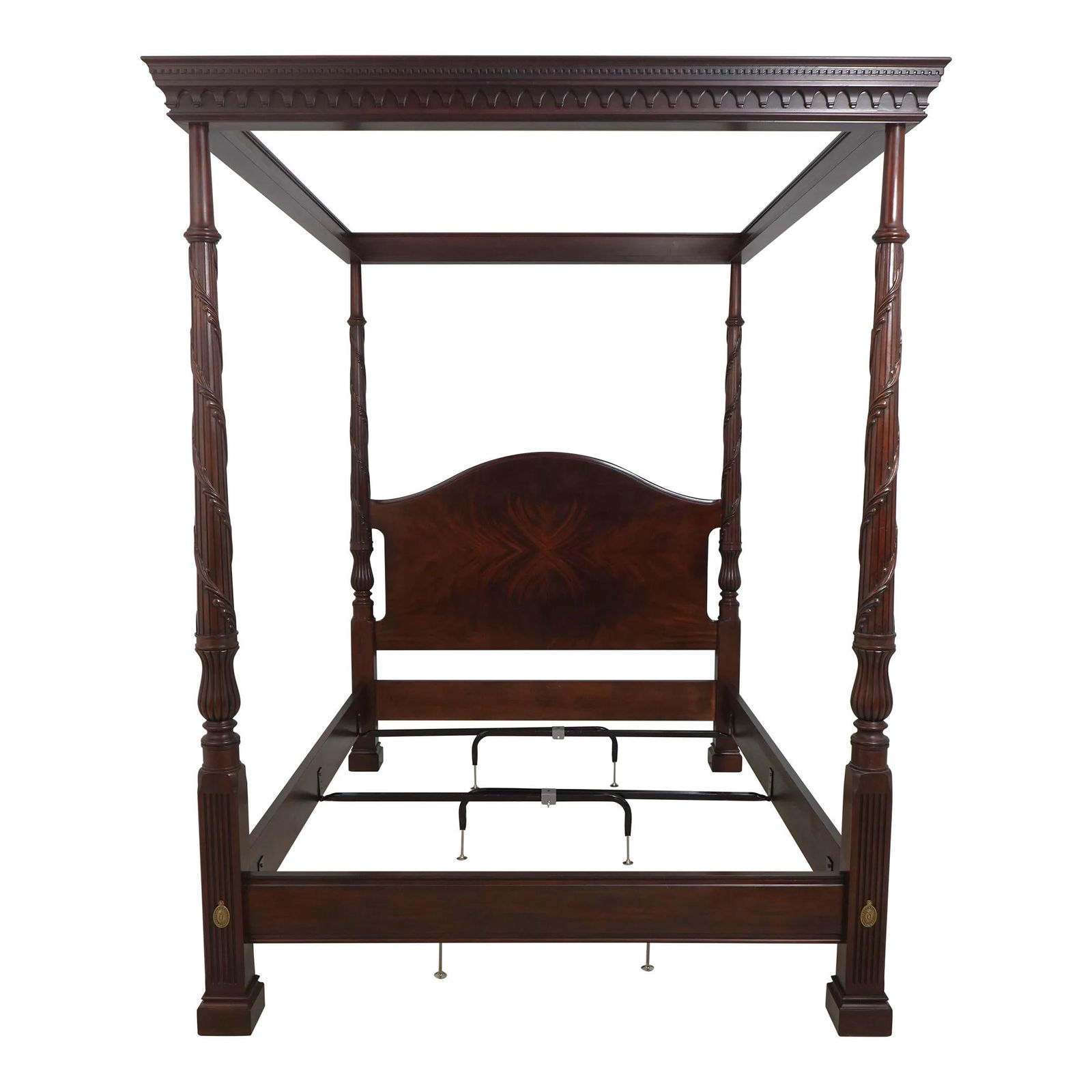 Henkel Harris Model 199 Queen Mahogany Canopy Bed with Carved Details (1 of 10)