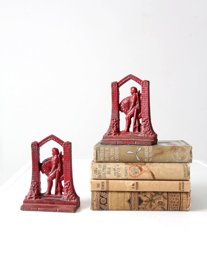 Vintage Sir Galahad Cast Iron Bookends Raspberry Red Pair (1 of 10)