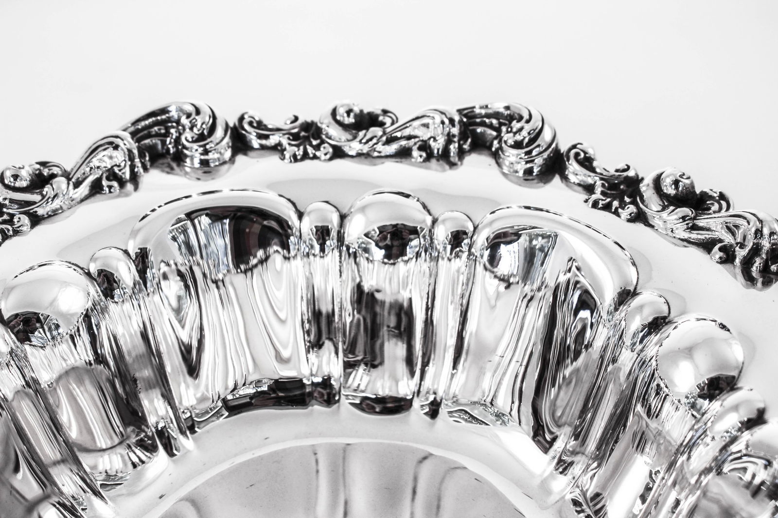 Meriden Britannia Sterling Silver Bowl 1937 Scalloped Rim 10in Antique - 6
