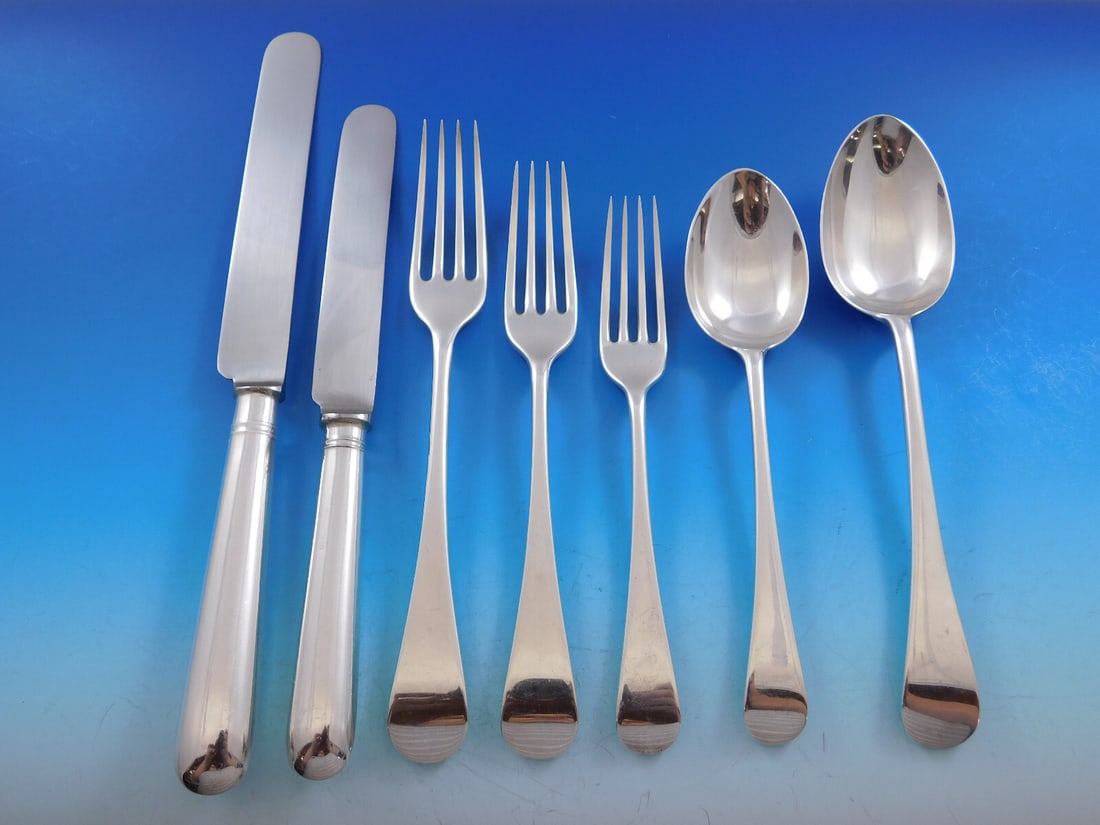 James Robinson Irish Rib Sterling Silver Flatware Set 86 pcs: James Robinson Irish Rib Sterling Silver Flatware Set 86 pcs Experience the elegance of the Irish Rib pattern by James Robinson with this exquisite sterling silver flatware dinner service set. Crafted