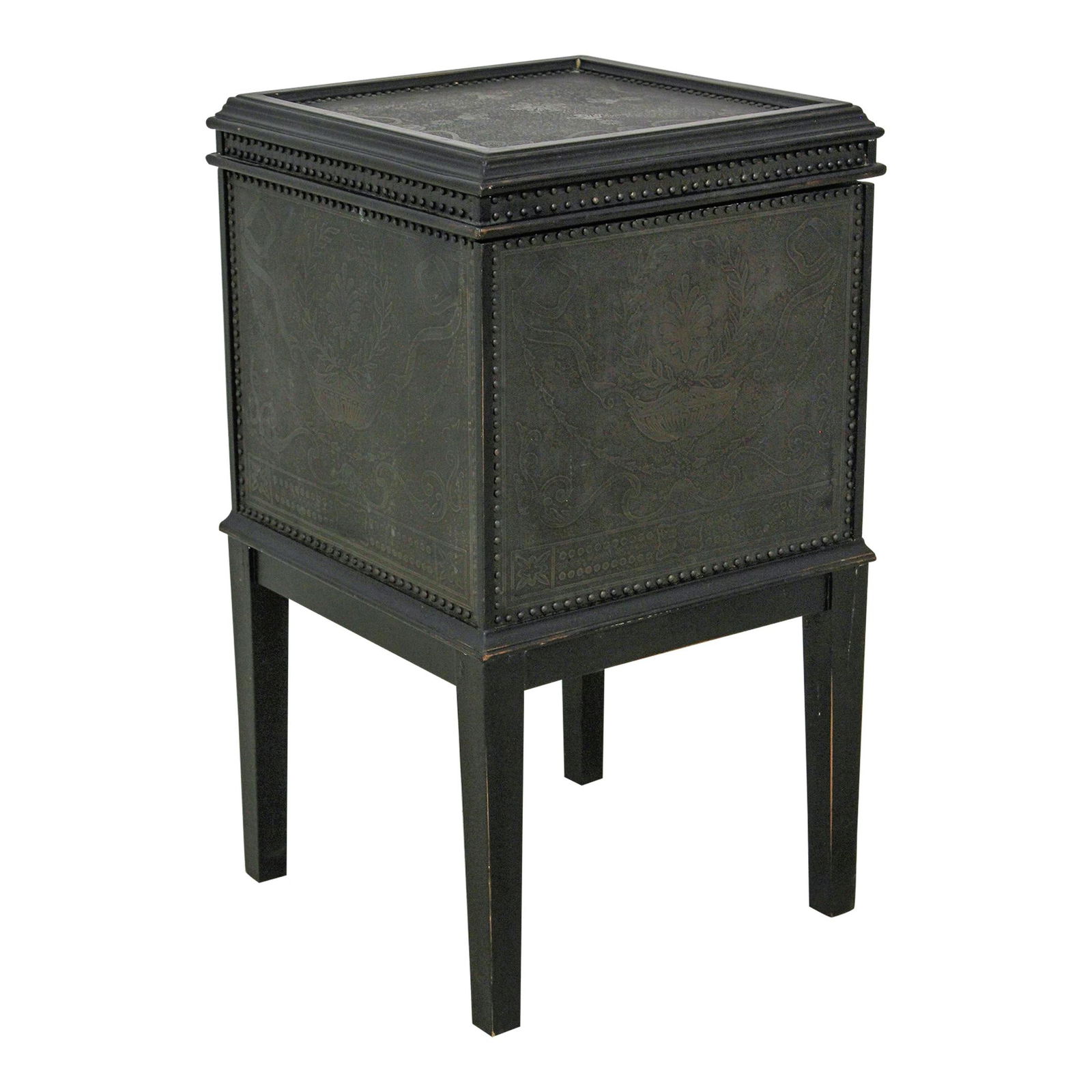 Maitland Smith Distressed Hammered Copper Lift Top Box (1 of 10)