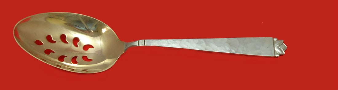 Old Newbury Crafters Oak Leaf Sterling Silver 9-Hole Slotted Spoon: Old Newbury Crafters Oak Leaf Sterling Silver 9-Hole Slotted Spoon This exquisite serving spoon features the beautiful Oak Leaf pattern by Old Newbury Crafters. Crafted from high-quality sterling silv