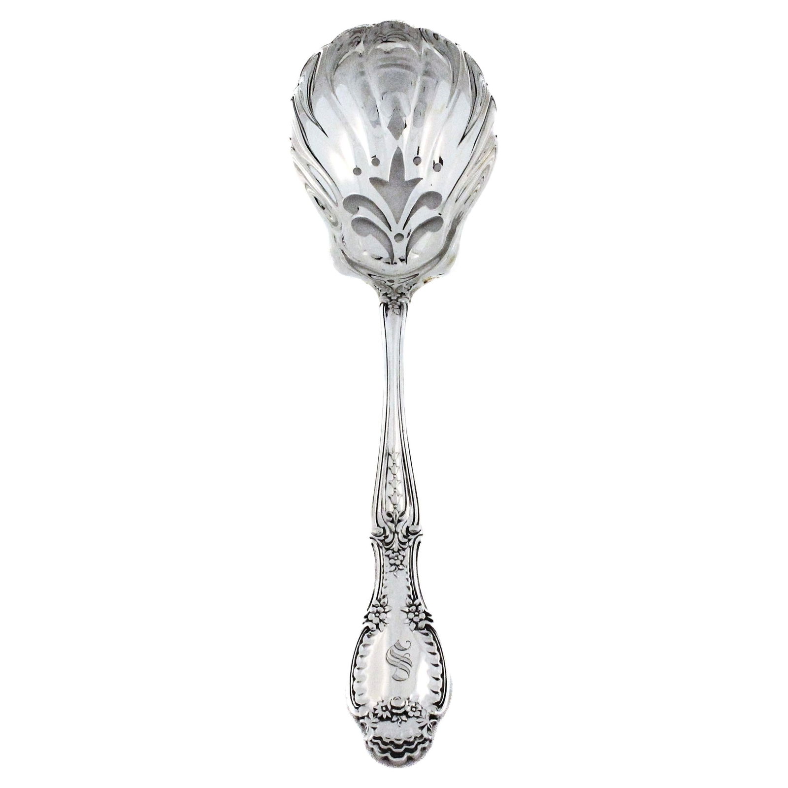 Tiffany & Co. Richelieu Sterling Silver Serving Spoon 1892: Tiffany & Co. Richelieu Sterling Silver Serving Spoon 1892 This exquisite serving spoon from Tiffany & Co. features the iconic Richelieu pattern, renowned for its ornate elegance characteristic of the