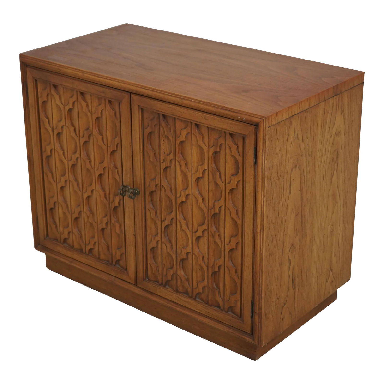 Drexel Heritage Geometric Modern Nightstand Walnut Finish 2 Door: Drexel Heritage Geometric Modern Nightstand Walnut Finish 2 Door This stunning nightstand features a modern geometric design that complements any decor. Crafted with quality construction, it showcases
