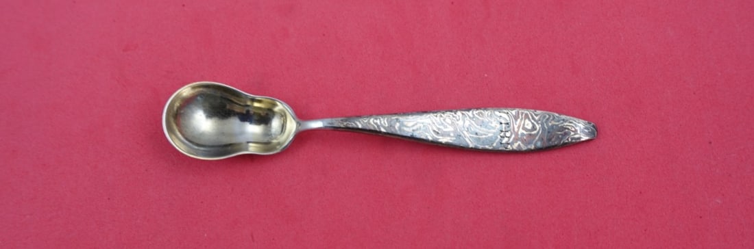Tiffany & Co Mokume Sterling Silver Egg Spoon Light Vermeil Pear Shaped 4 3/4": Tiffany & Co Mokume Sterling Silver Egg Spoon Light Vermeil Pear Shaped 4 3/4" This exquisite Mokume egg spoon by Tiffany & Co. showcases a stunning pear-shaped bowl crafted from sterling silver with