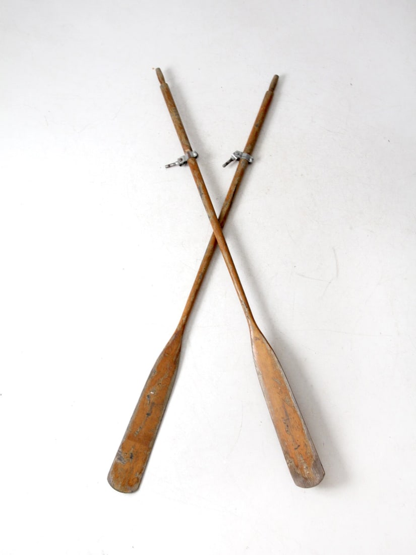 Vintage Smoker's Wooden Oars Pair with Wynn Oar Locks (1 of 13)