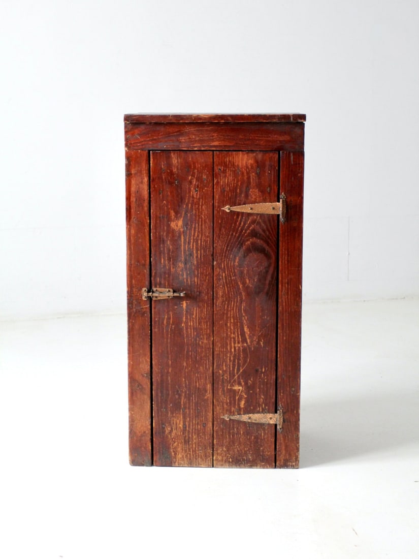 Antique Wooden Side Cabinet with Copper Hardware and 4 Shelves: Antique Wooden Side Cabinet with Copper Hardware and 4 Shelves This antique wooden side cabinet is a charming addition to any home. It features a slender design, complete with copper hardware and