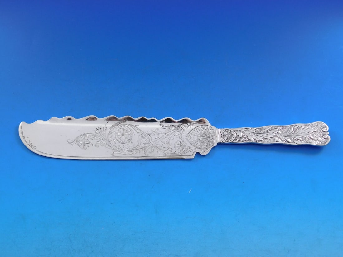 Gorham Saint Cloud Sterling Silver Ice Cream Slice 10 1/2 Inch Monogrammed: Gorham Saint Cloud Sterling Silver Ice Cream Slice 10 1/2 Inch Monogrammed This exquisite ice cream slice, crafted by Gorham, features the elegant Saint Cloud pattern. Made entirely of sterling