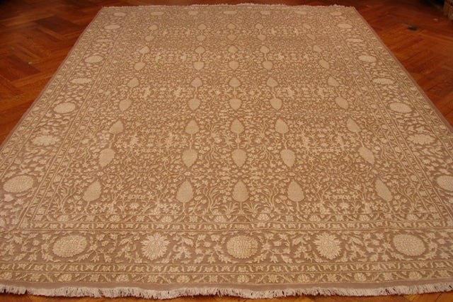 7.10 x 11.1 Two Tone Silk Wool Rug (1 of 5)