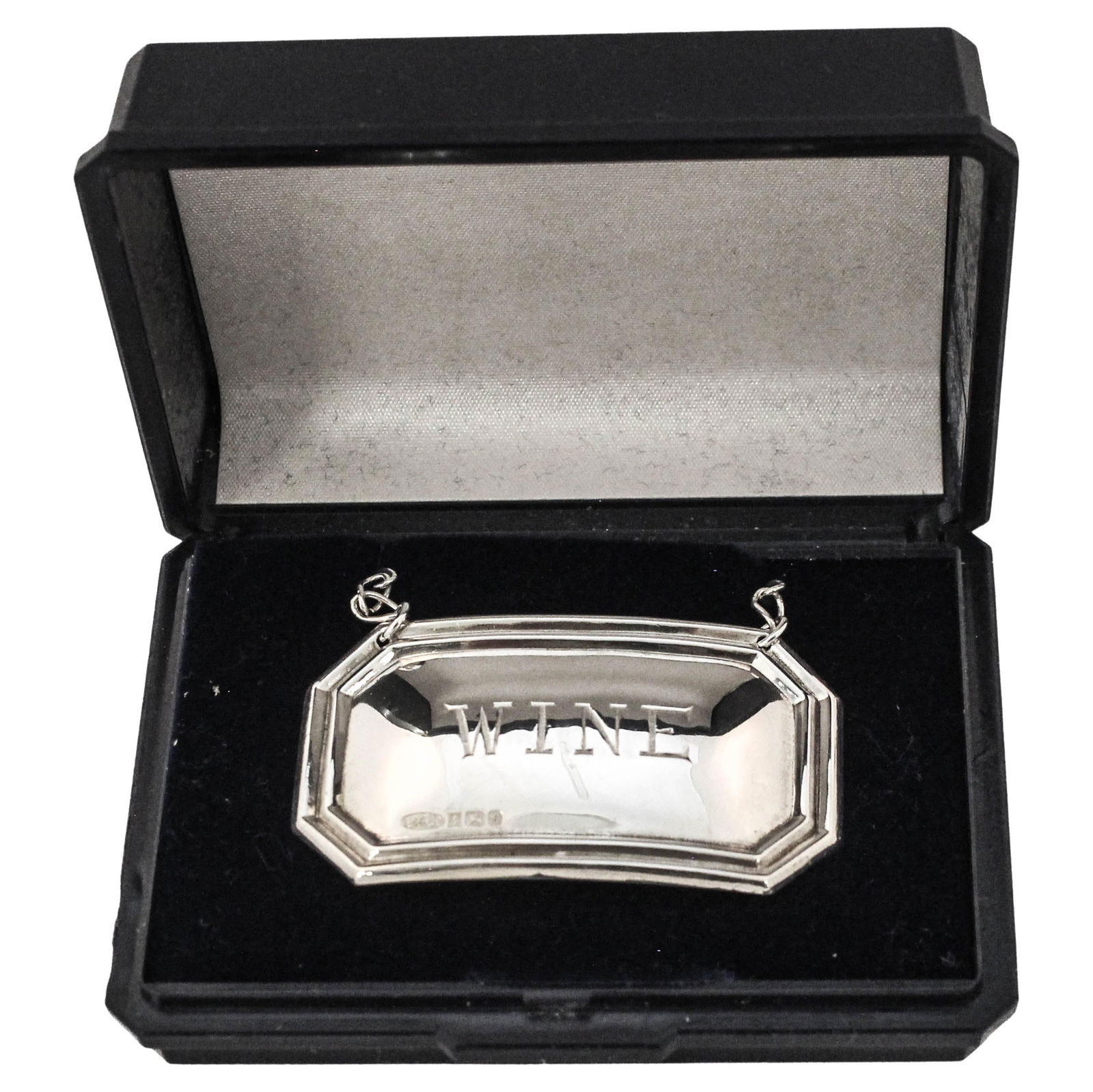 Elegant Sterling Silver Wine Bottle Label England 21st Century (1 of 4)