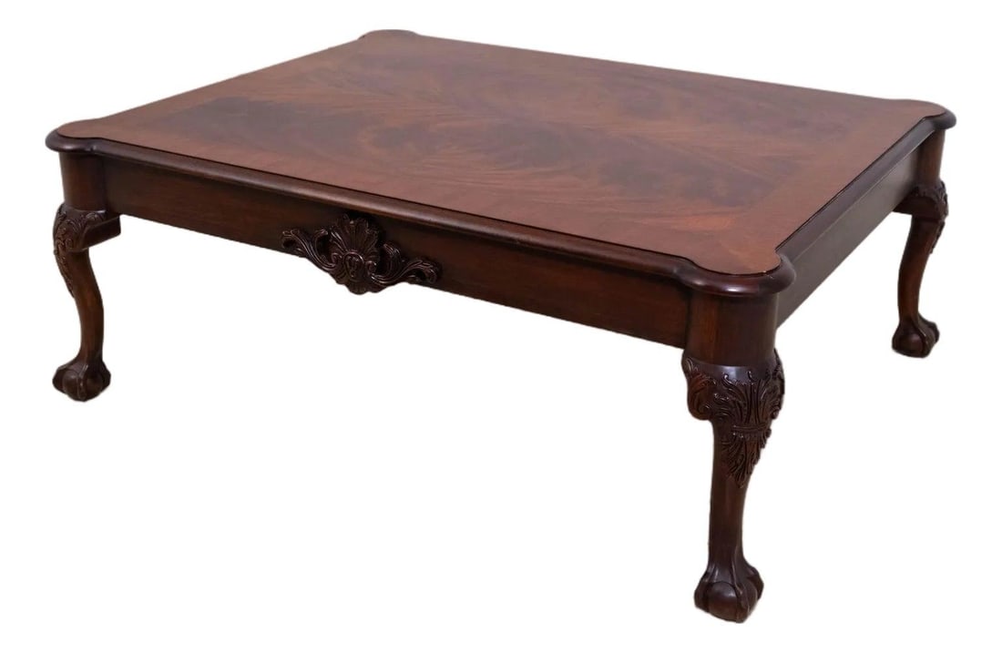 Henkel Harris Model 5250 Mahogany Coffee Table Chippendale Style: Henkel Harris Model 5250 Mahogany Coffee Table Chippendale Style Enhance your living space with this stunning Henkel Harris Model 5250 Mahogany Coffee Table. Crafted around the year 2000, this impress