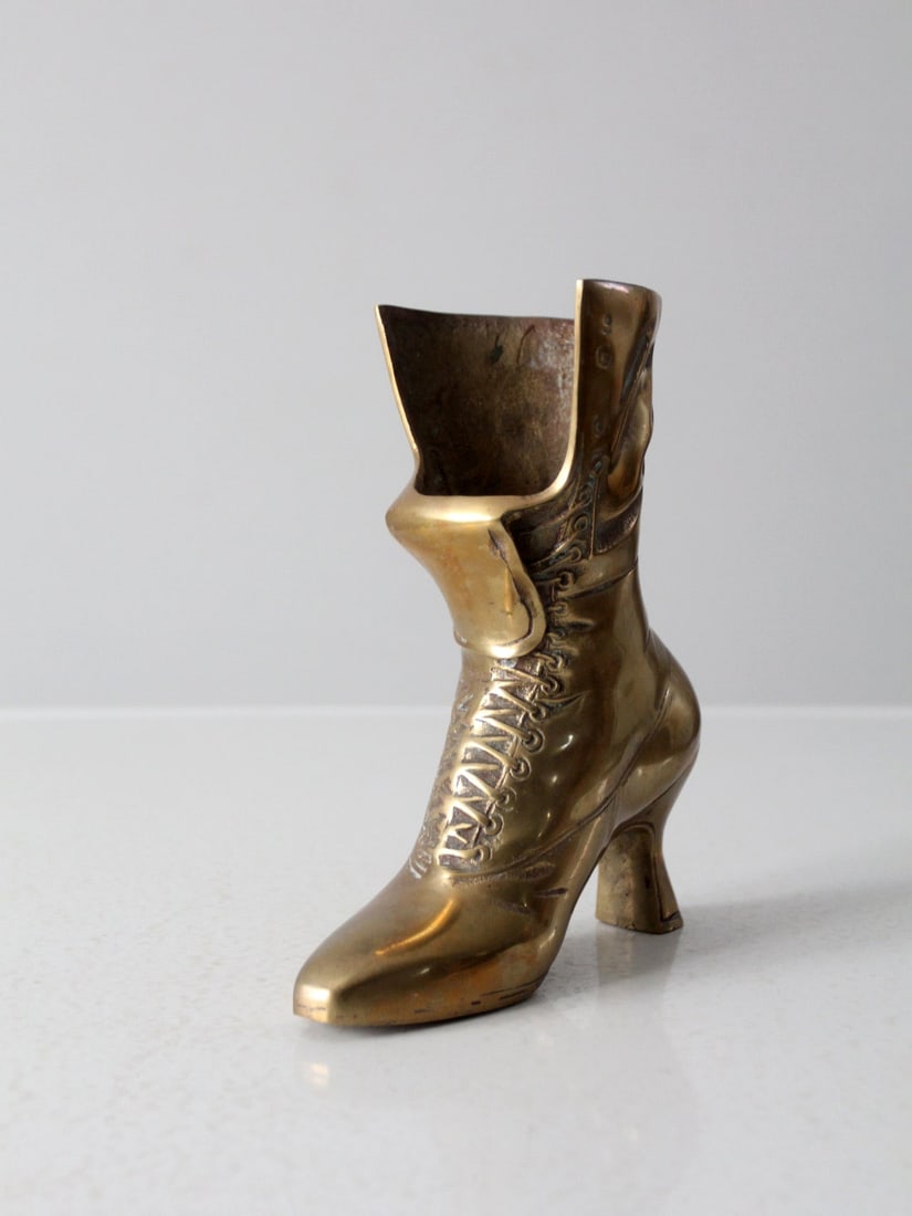 Vintage Mid-Century Brass Victorian Boot Vase 8.5 Inches Tall (1 of 10)