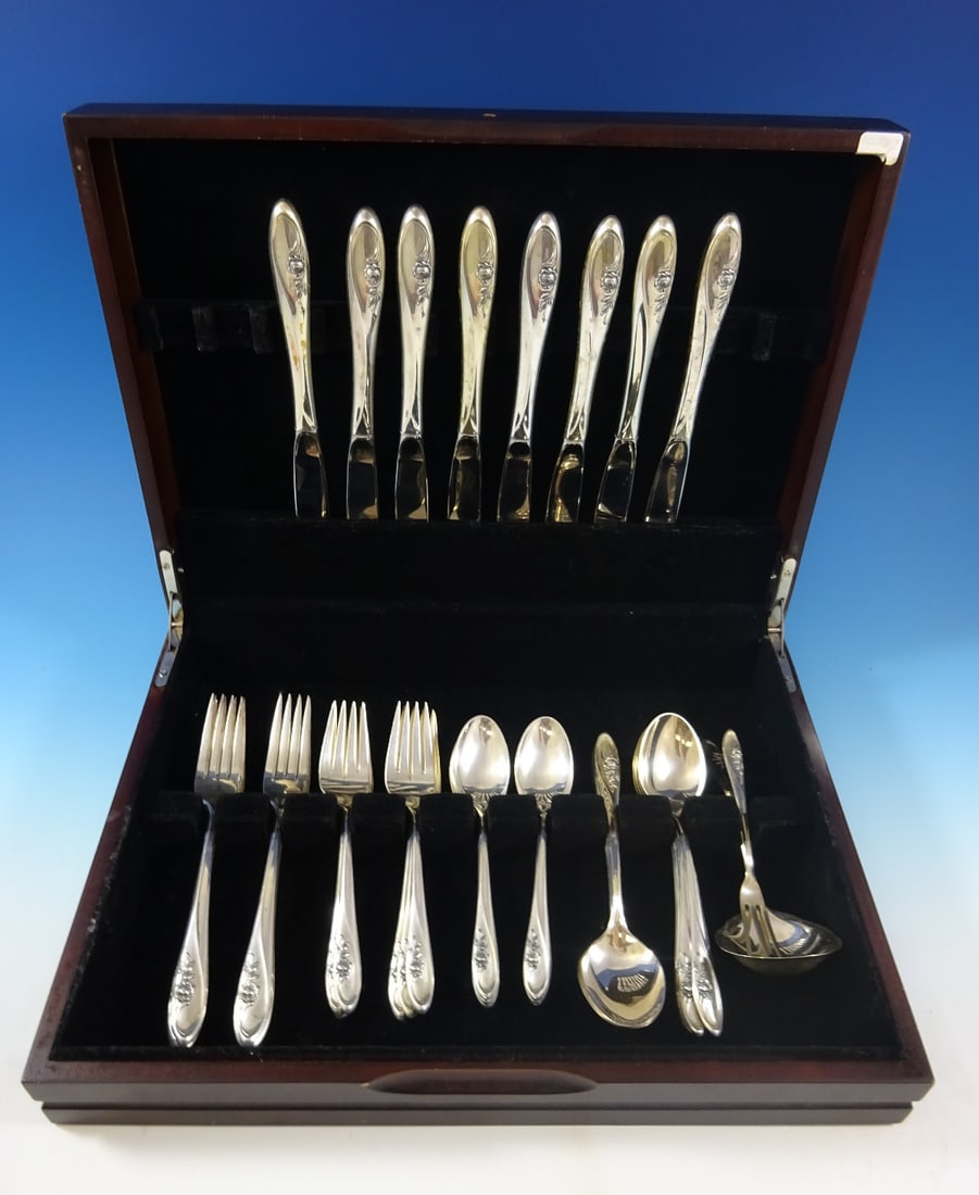 Towle Sculptured Rose Sterling Silver Flatware Set 42 Pieces for 8 with Storage Chest (1 of 8)