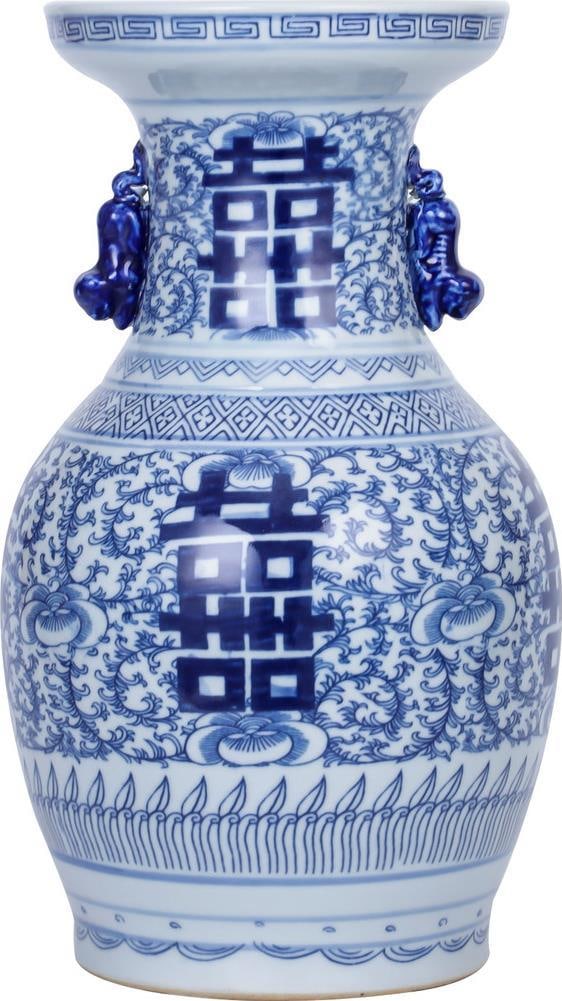 Chinoiserie Style Handcrafted Blue White Ceramic Vase: Chinoiserie Style Handcrafted Blue White Ceramic Vase This exquisite handcrafted ceramic vase embodies elegance and charm, perfect for adding a touch of sophistication to any room. Standing at 23 inch