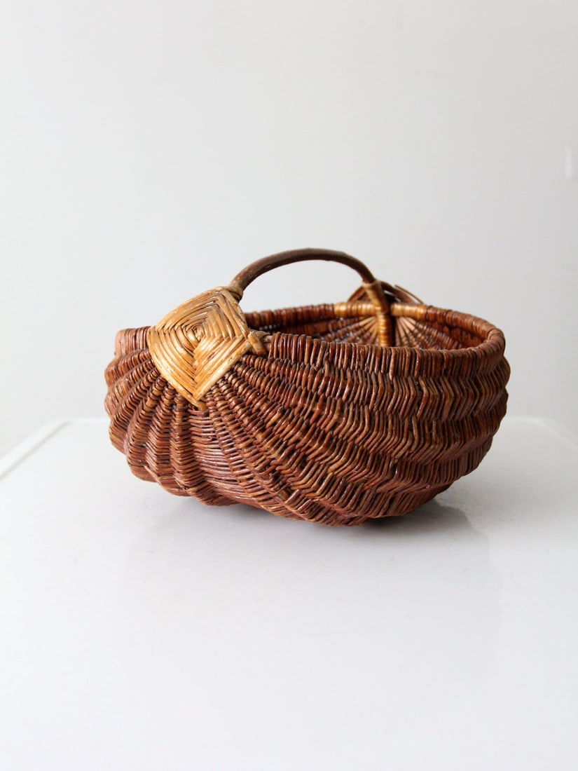 Hand-Crafted Vintage Harvest Buttocks Basket in Dark Brown Weave (1 of 12)