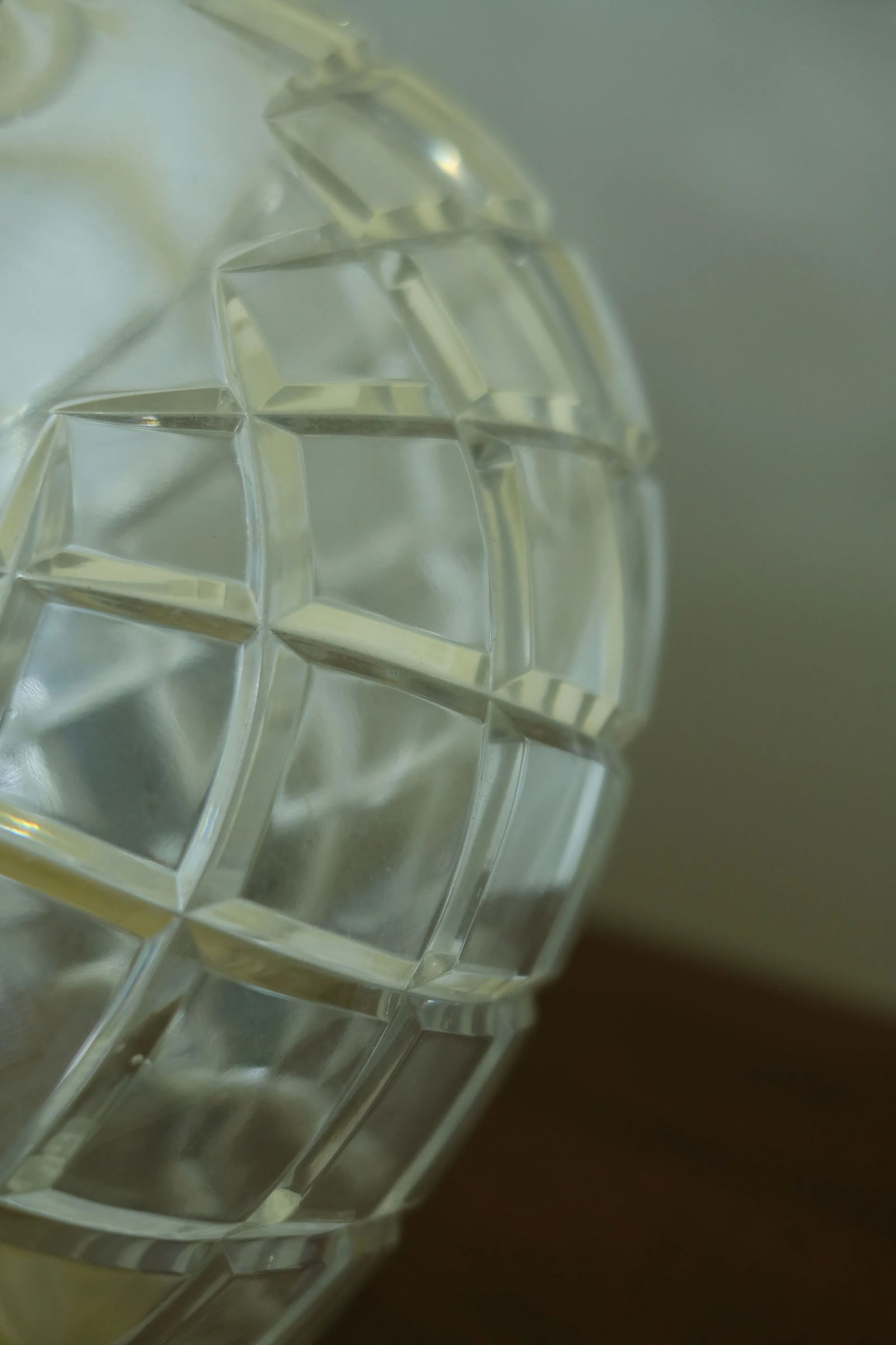 Elegant Wildwood Crystal and Brass Table Lamps Pair 30 Years Old - 4