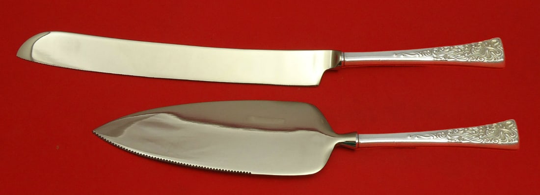 Reed & Barton Tapestry Sterling Silver Wedding Cake Set 2pc: Reed & Barton Tapestry Sterling Silver Wedding Cake Set 2pc This exquisite wedding cake set features the elegant Tapestry pattern by Reed & Barton, crafted from high-quality sterling silver. The custo