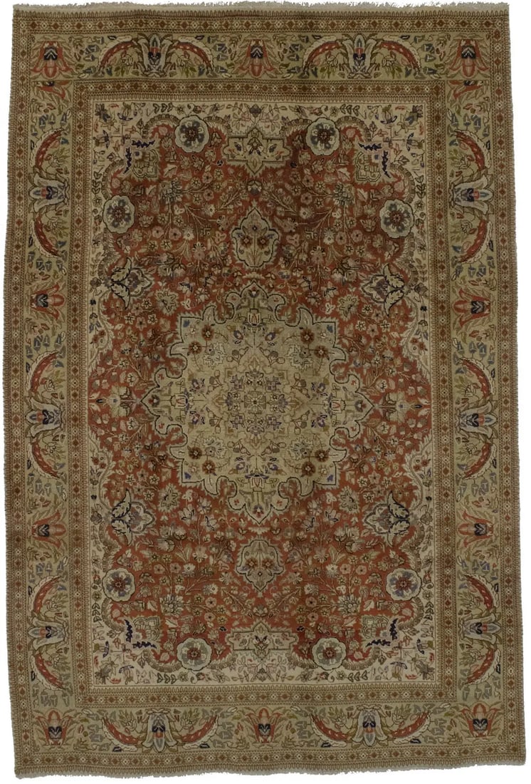 Vintage Hand-Knotted Wool Floral Area Rug 6'4 x 9'7 Original 1970s: Vintage Hand-Knotted Wool Floral Area Rug 6'4 x 9'7 Original 1970s Enhance your living space with this exquisite semi-antique hand-knotted wool Oriental area rug featuring a classic floral design. Mea