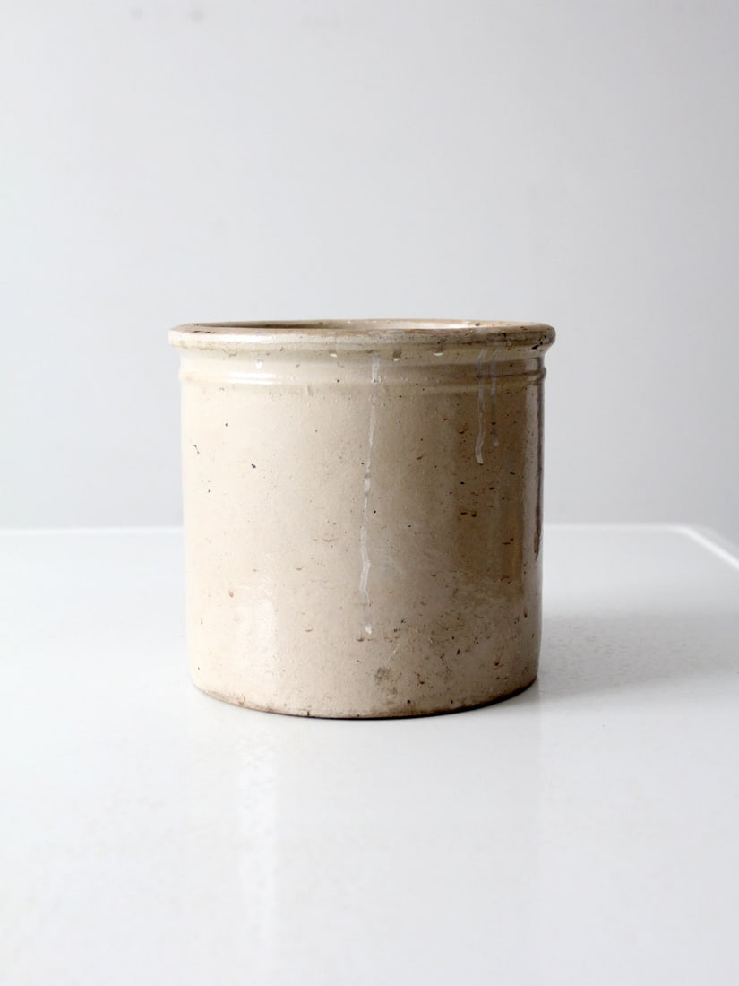 Vintage 1-Gallon Antique Stoneware Crock for Rustic Kitchen Decor (1 of 11)